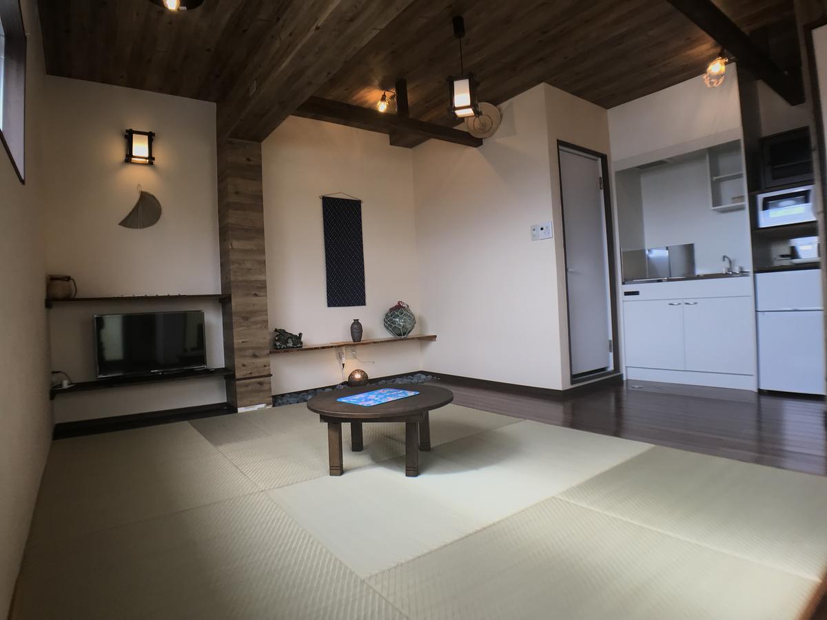 Urban Condominium Wafutei Наха Екстериор снимка