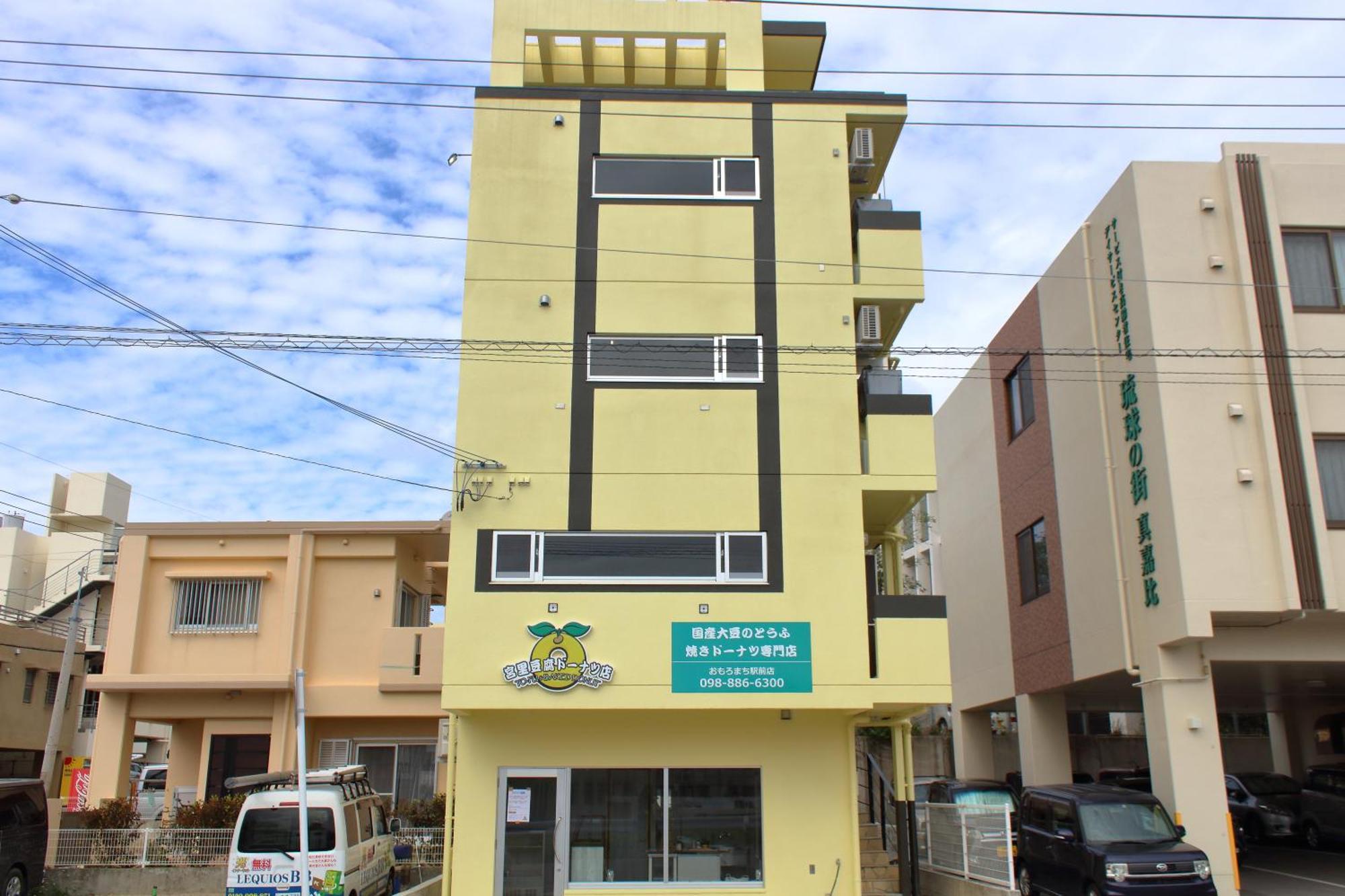 Urban Condominium Wafutei Наха Екстериор снимка