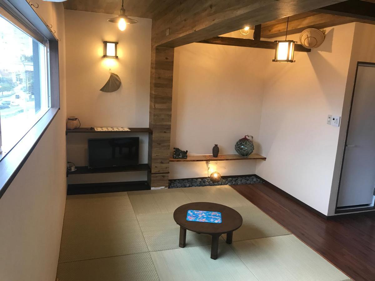 Urban Condominium Wafutei Наха Стая снимка